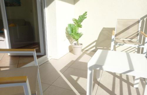 T2 de 56m2 - Genève à 5 min- Parking Privé Gratuit - Photo 19