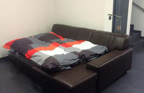 Moderne 3 Zimmer Wohnung mit separatem Eingang - Foto 4