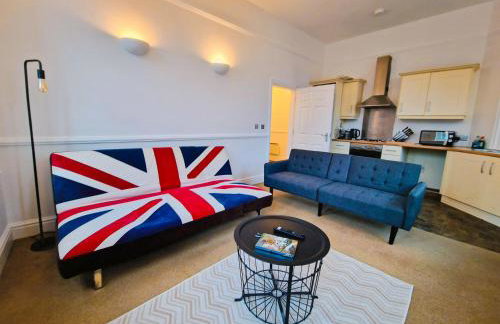 Modern Victorian Charm in a Great Location - Foto 6