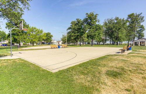 Dog-Friendly Port Clinton Home Walk to Lake Erie! - Foto 25