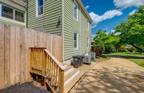 4 Mi to Liberty U Huge Home with Yard and Hot Tub - Foto 30