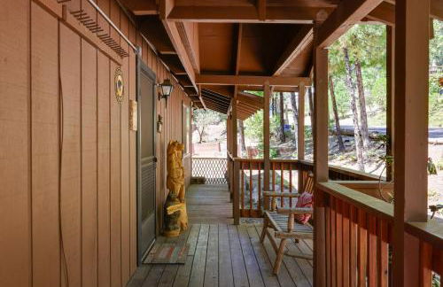 Furnished Deck High Sierra Cabin in Twain Harte! - Photo 24