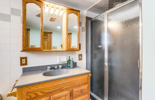 Private Hot Tub and Patio! Chicagoland Extended Stay - Foto 29