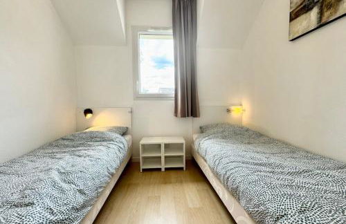 Comfortable Holiday Home Close to a Golf Course in Brittany - Foto 32