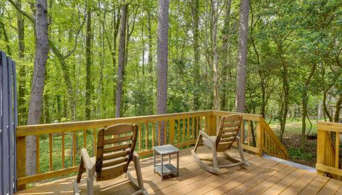 7 Mi to Dtwn Raleigh Townhome with Deck! - Foto 1