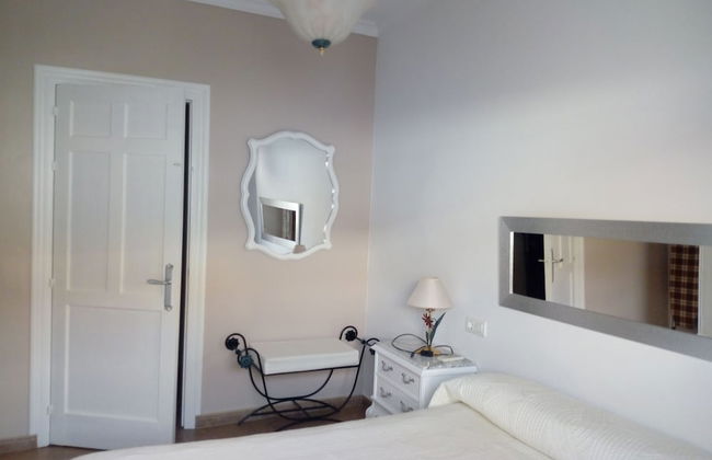 Apartamentos Virgen de Villaverde - Photo 13