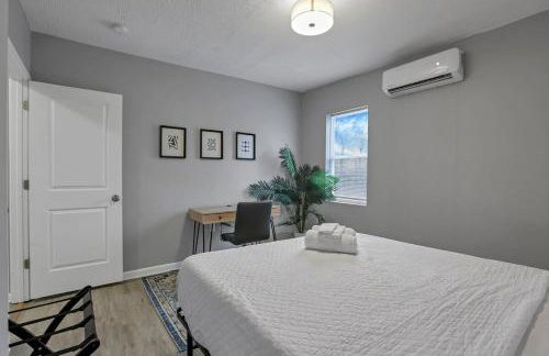 Modern 2BR Yale Townhouse Near Downtown Columbus - Foto 17