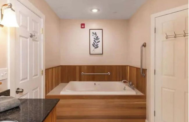 TuckAway Suites at East Branch - Photo 46