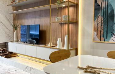 Apto moderno com lareira, piscina aquecida e infra completo em Gramado - Photo 1