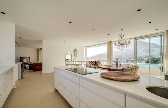 Six Bedroom Holiday Villa on Three Levels w Pool Silvertree - Foto 33