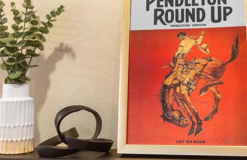 THE PENDLETON - Walkable - Arcade Loft - Modern- Light & Bright - Photo 60