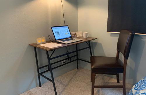 The Redwood Guesthouse at the Floras Lake Getaway - Foto 26