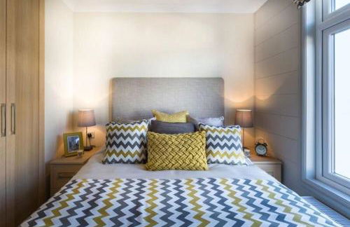 Applin Lodge - Photo 5