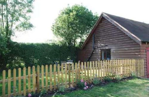 The Chalet is pet Friendly on a Farm Near Malvern - Foto 2