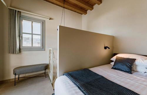 Lindos Calmare Suites - Photo 35