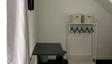 3 Bed House - Photo 5