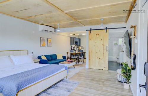 The Moose #5 - Modern Comfy Studio with King Bed, Free Parking & Fast WiFi - Foto 10