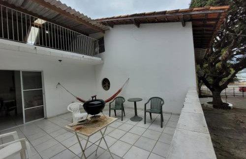 Casa 30mt da praia. Wi-Fi e 3 vagas. Cond fechado - Foto 11