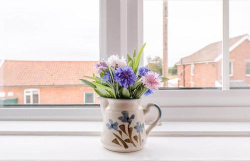 North Cottage, Alderton - Photo 9