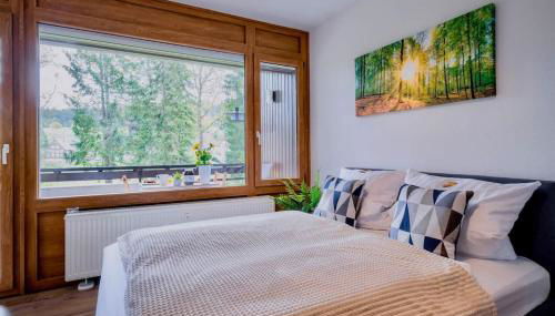 RelaxApartments BLACK FOREST EMOTION mit Sonnenbalkon mit Blick auf den Kurpark, schnelles Internet, Nähe Triberger Wasserfälle, für bis zu 2 Personen - Foto 2