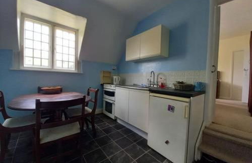 Private 1-bedroom apartment in Raynes Park - Foto 10