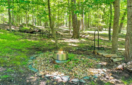 Dog-Friendly A-Frame with Hot Tub and Firepit - Foto 3