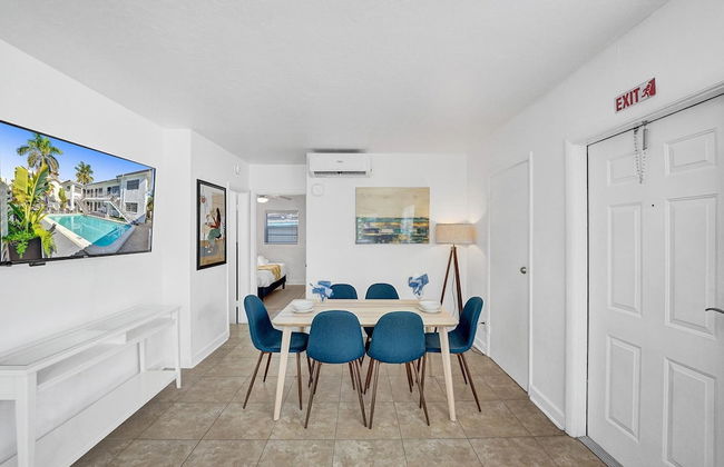 Lovely 1- Bedroom Rental Unit With Pool - Foto 12