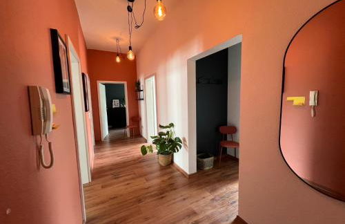 Atelier Noé ROSÉ- Kunstvoll Wohnen - Wunderbares Frühstück möglich - Ruhig und nah am Zentrum - - Foto 21