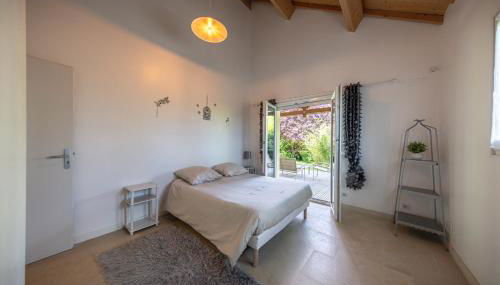 Gîte familial à Jezainville - Nature, terrasses & jardin clos, Vue vallée, forêt - Foto 3