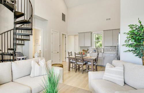 Walk to Boat Ramp Lake Greenwood Getaway! - Foto 5