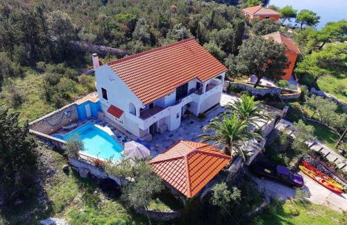 Villa Nikolina - Photo 1