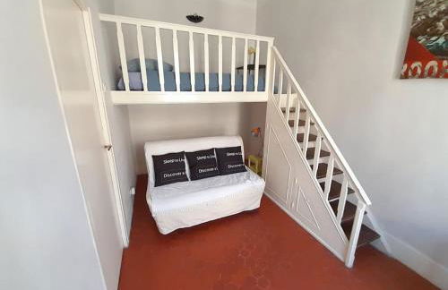 Les 7 balcons, Comédie-Corum-Gare, Parking, Spacieux Lumineux Haussmannien - Foto 16