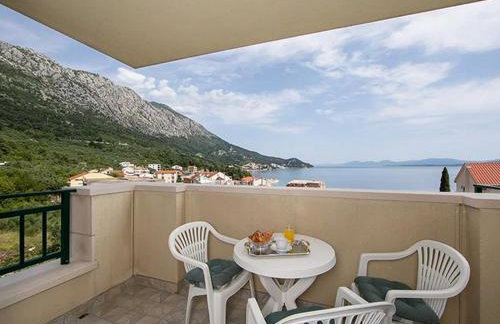 Apartments by the sea Igrane, Makarska - 17292 - Photo 37