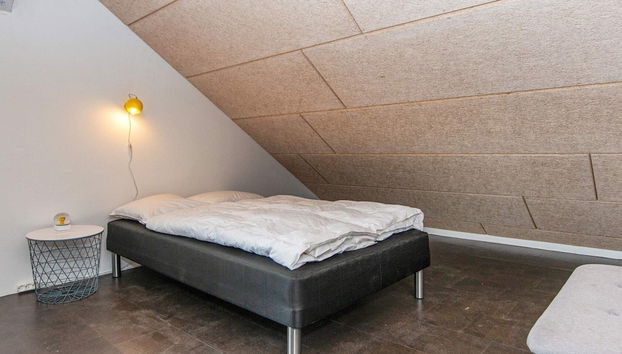 8 Person Holiday Home in Henne - Foto 4, Habitación