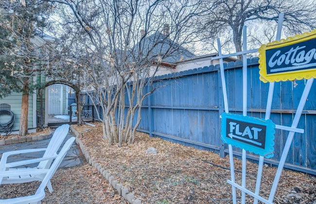 Whimsical Flat Color Unique & Chic Boutique - Foto 25