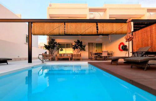 Villa Julieta - Privacidad, Exclusividad y Piscina Climatizada - Foto 1