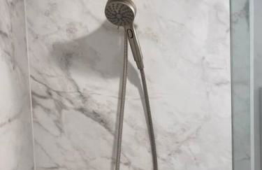 BUBBLES FANTASY SUITE Explore OTR and Rhinegeist - Foto 27