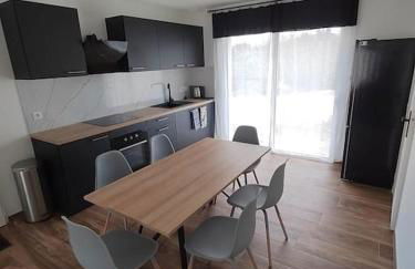 Maison individuelle, à 5 km du Puy du Fou - Photo 1