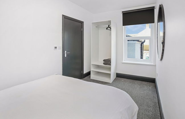 TYME Suites on Humber - Photo 8