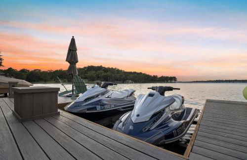 Lakefront LUXE | Pool, Spa, Jet Ski at Happy Place - Foto 14