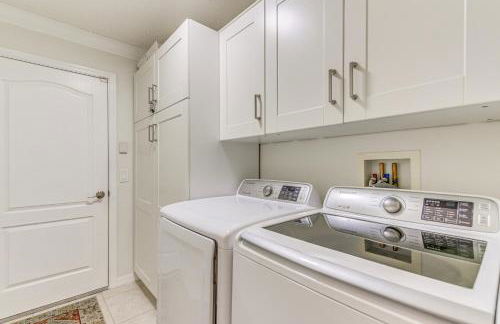 Near Golf Courses Home with Sunroom in The Villages - Foto 21