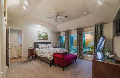 Riverside country retreat with easy access to all that Houston has to offer - Foto 78