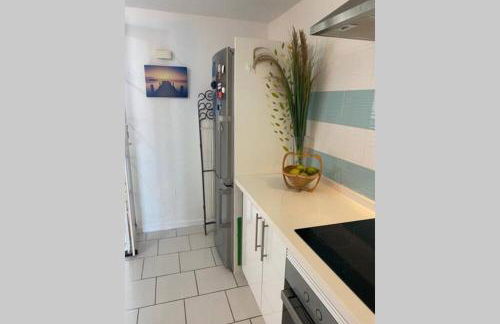 Old King's beach house - Photo 22