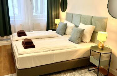 BIG New 7Rooms City Center APARTMENTS and Suites - Foto 21