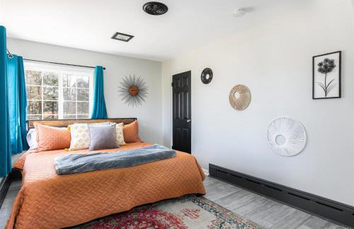 1mi to ND, King Beds, Easy Parking, Pet Friendly, Huge Fenced Yard for Games - Foto 2