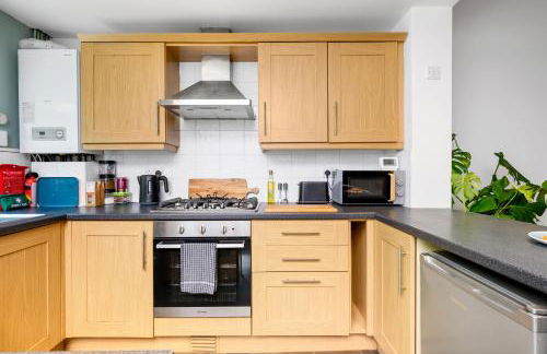 No24Sandbach - Home from Home - Exclusive Dog Friendly House & Garden - Photo 33