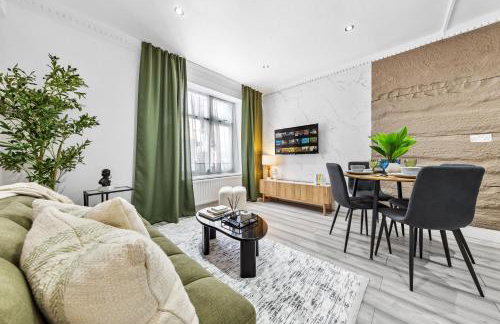 2BR Sleep 6 West London Home Washer Park Wifi Wifi And Parking - Foto 15