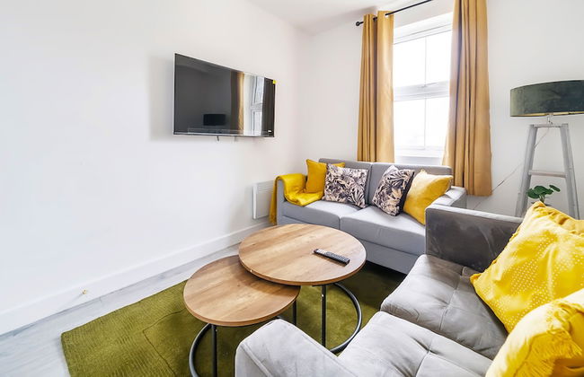 Modern Town Center Apartments Aldershot - Photo 49