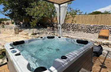 Rural home Basin dvor with jacuzzi - Photo 25