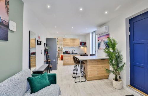 LE LUCIEN Eco-Appart'Hôtel - Angouleme - Centre - Wifi - Parking privé - Classé 4 étoiles - Foto 65